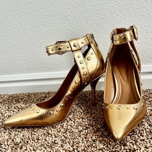 Jessica Simpson Hinjosa Studded high heel pumps SIZE 8